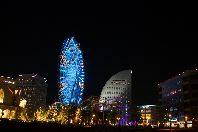 Yokohama Cosmoworld at Night
