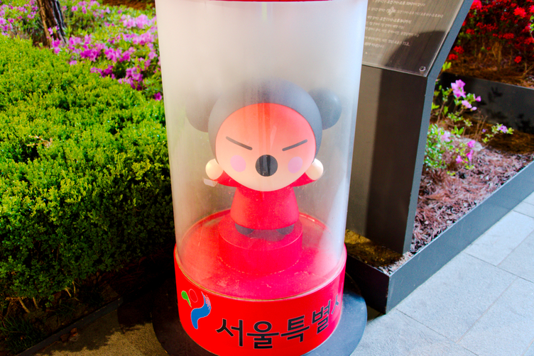 Anti-smoking Display in Seoul